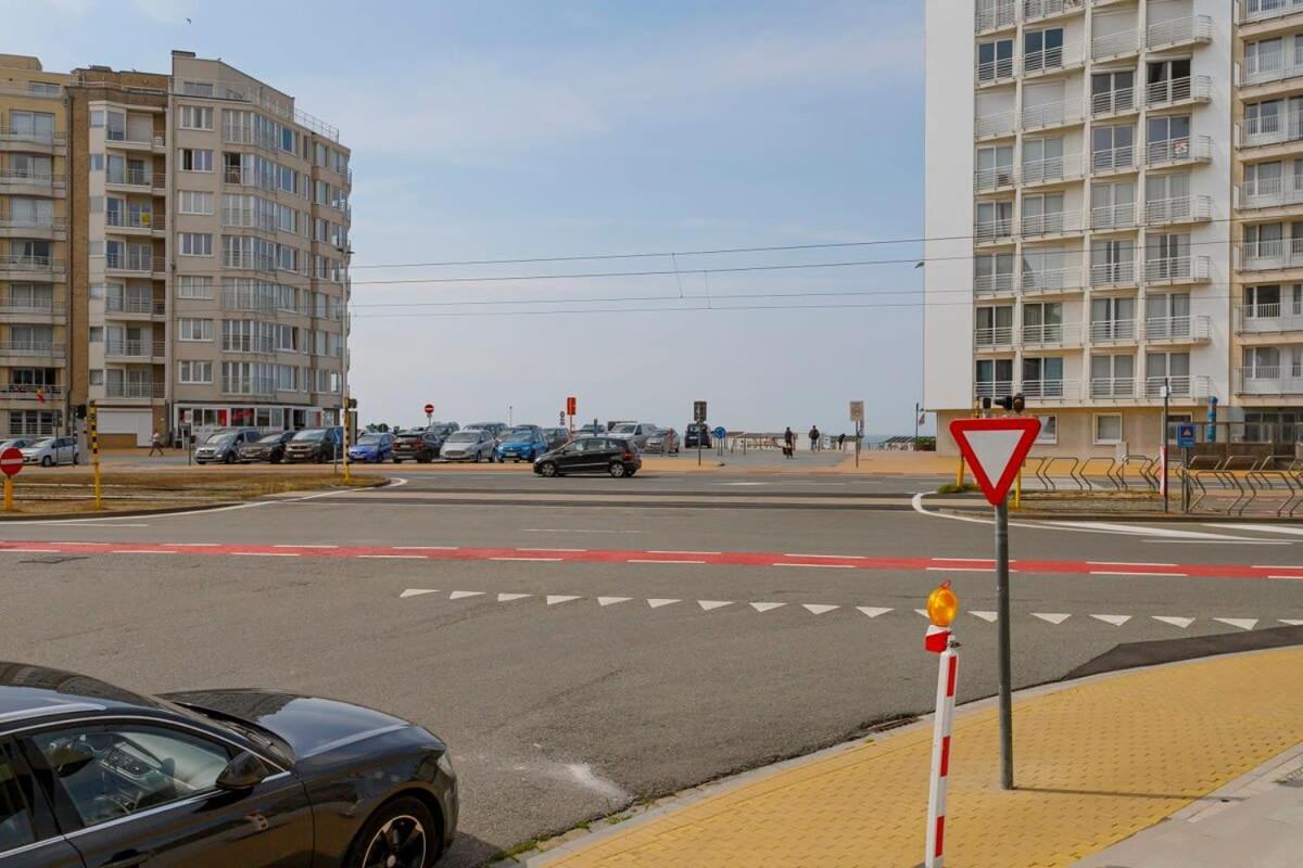 Family House With Stunning Roof Terrace Overlooking The Diaz Arena Ostende Exterior foto