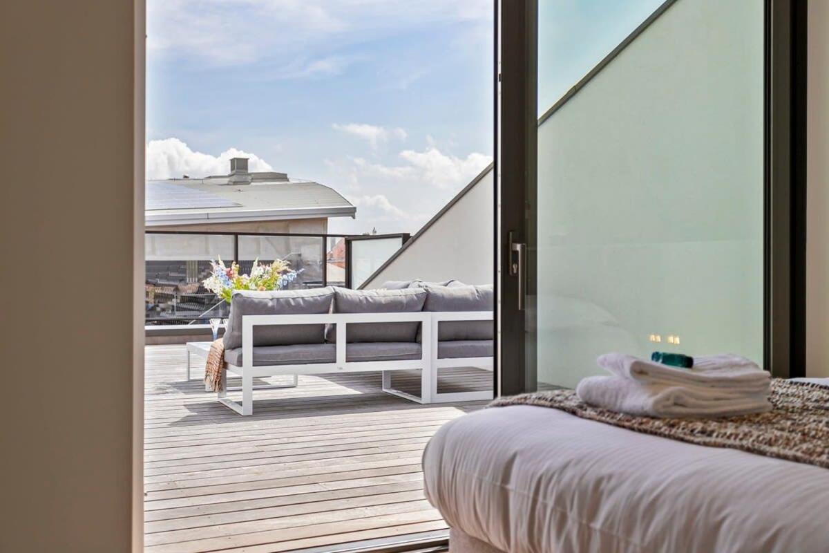 Family House With Stunning Roof Terrace Overlooking The Diaz Arena Ostende Exterior foto